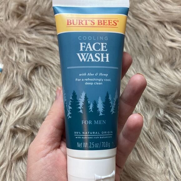 Burt’s Bees Grooming Essentials Kit for Men/face wash/shave cream/Moisturizer - Picture 9 of 16